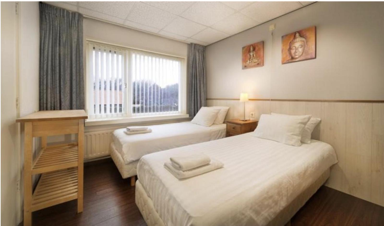 Hotel-Pension Ouddorp Ruang foto