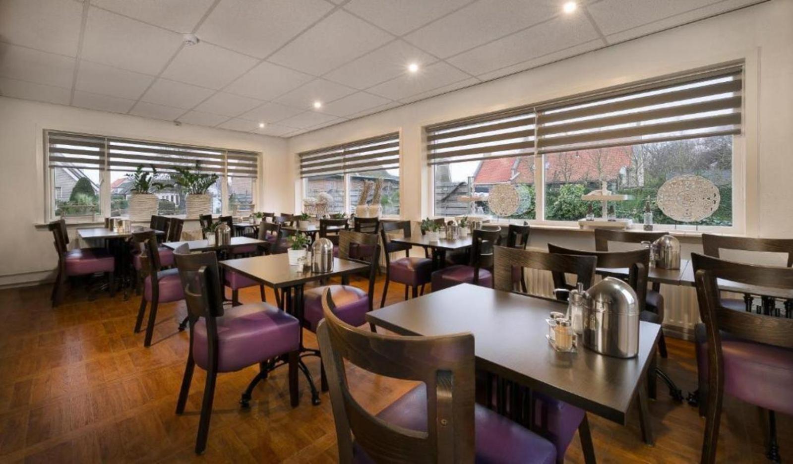 Hotel-Pension Ouddorp Bagian luar foto
