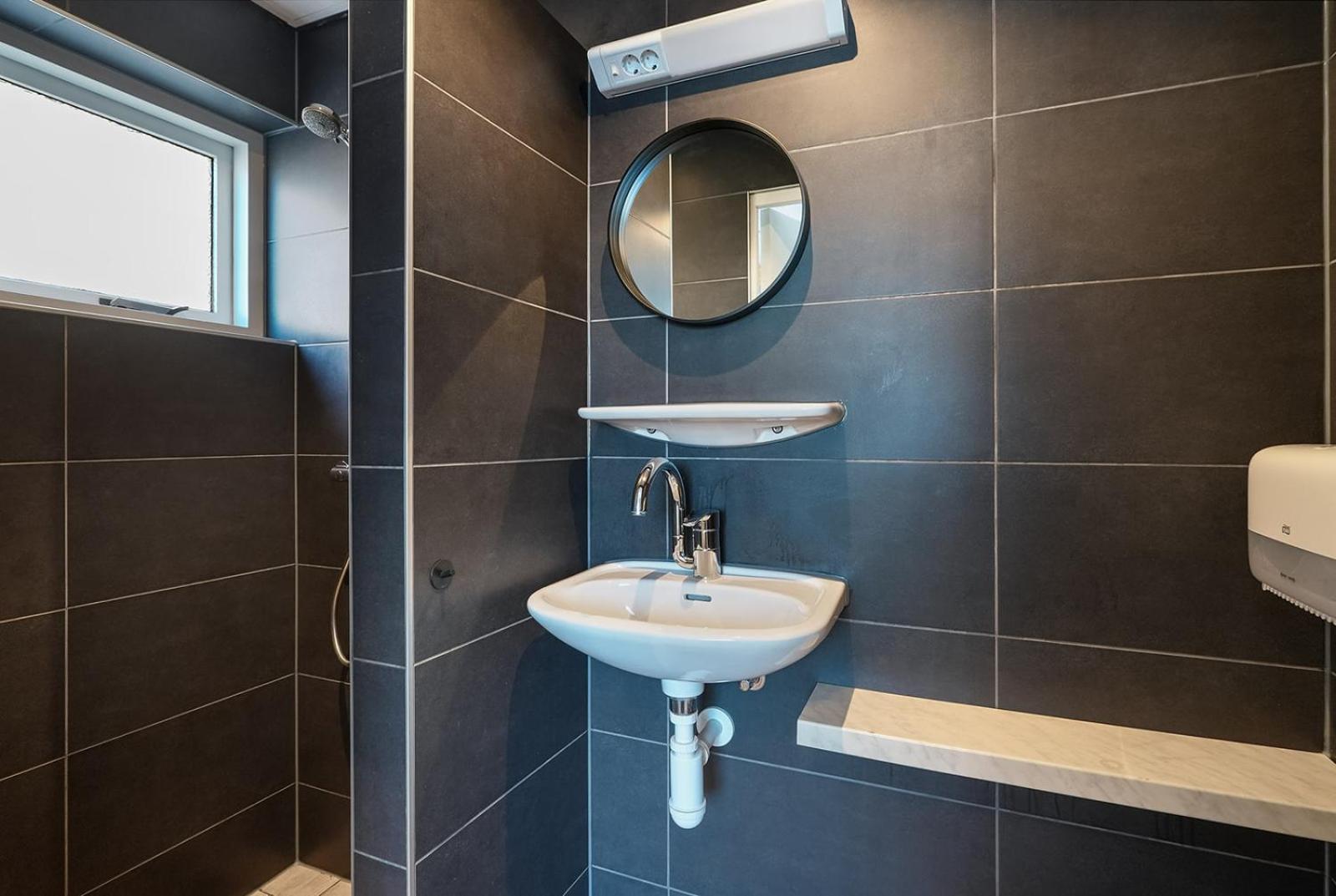 Hotel-Pension Ouddorp Ruang foto