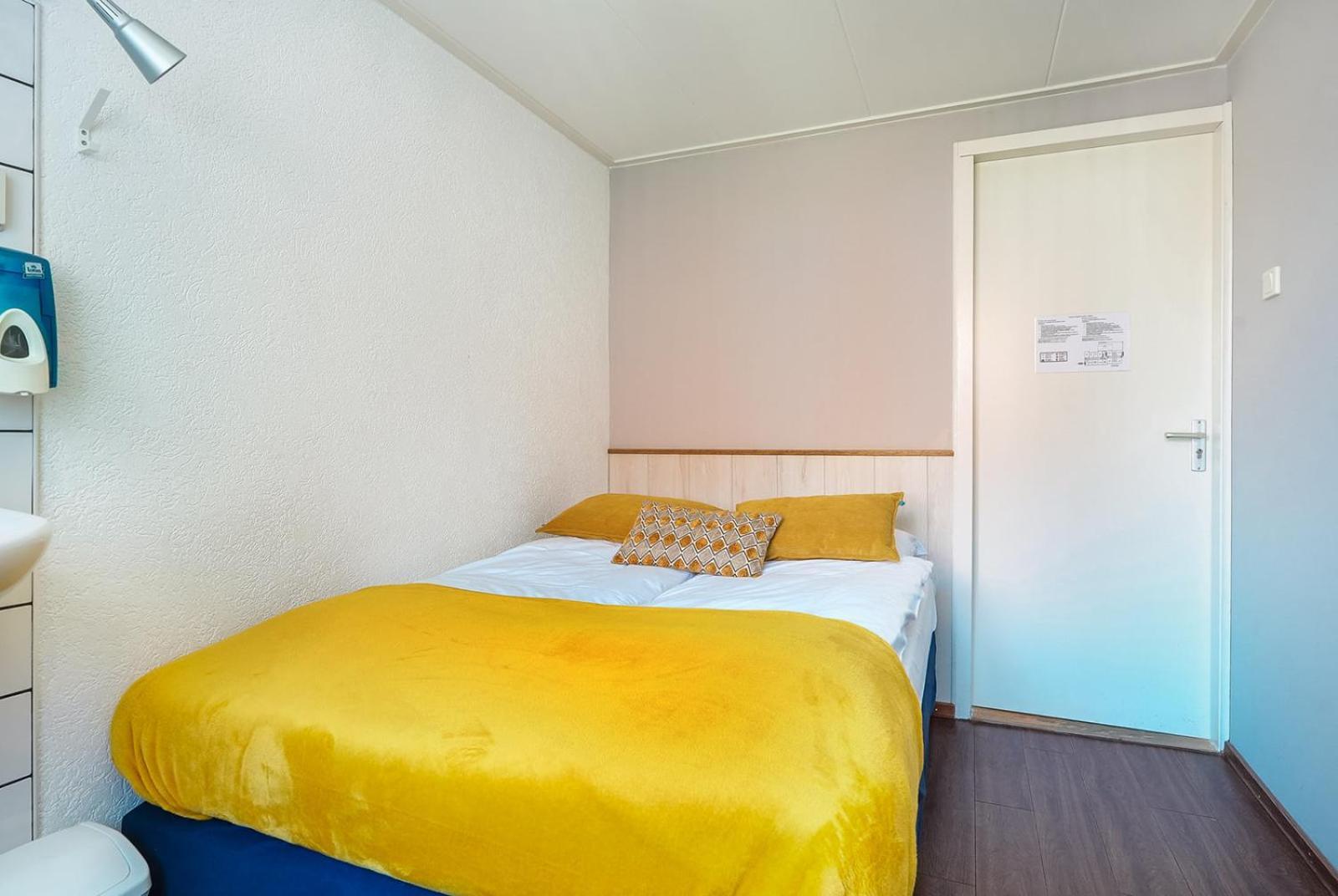Hotel-Pension Ouddorp Ruang foto