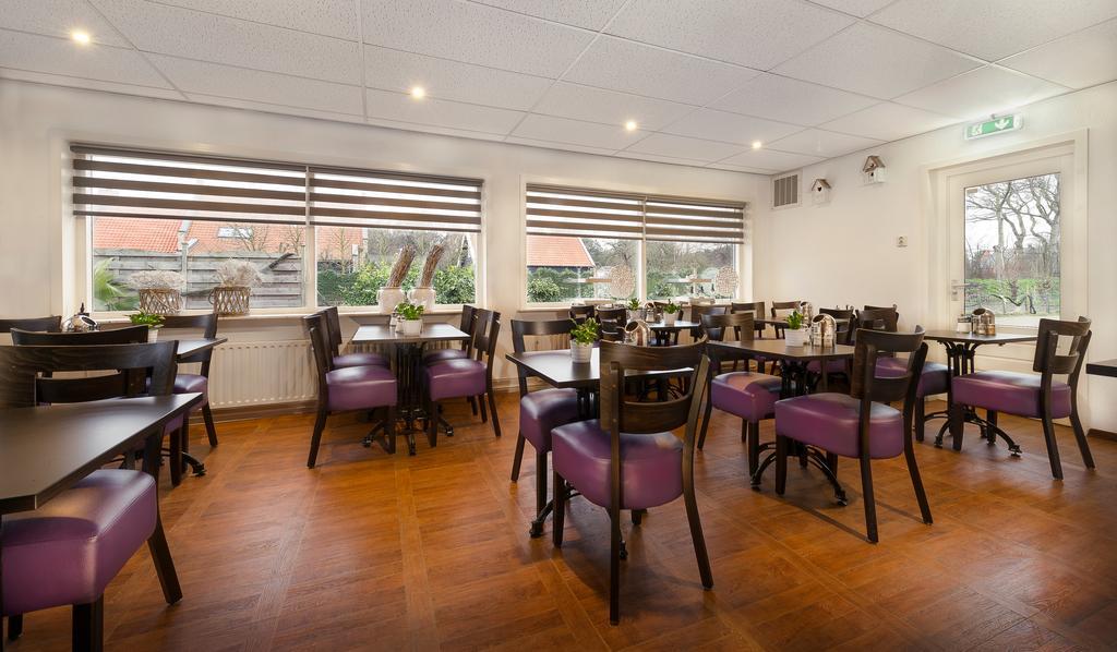 Hotel-Pension Ouddorp Bagian luar foto